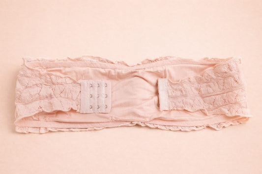 Women’s Tube Bra with Seamless Lace Finish – Comfortable Strapless Bra