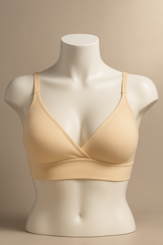 SEAMLESS V-BRA WITH REMOVABLE PADS