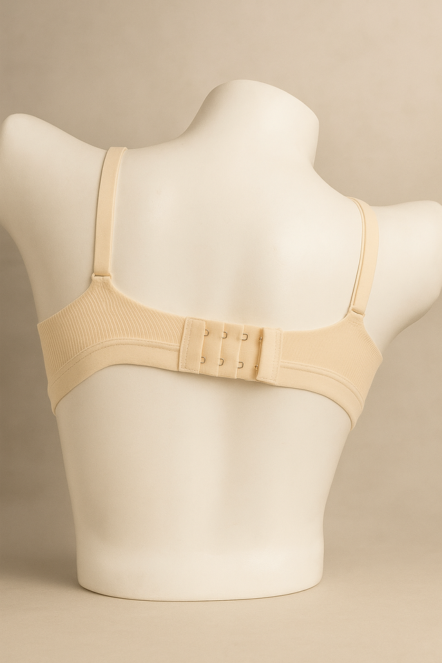 SEAMLESS V-BRA WITH REMOVABLE PADS
